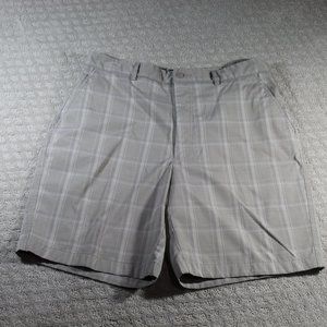 Kirkland Signature Performance Khaki Plaid Shorts Size: 36x8